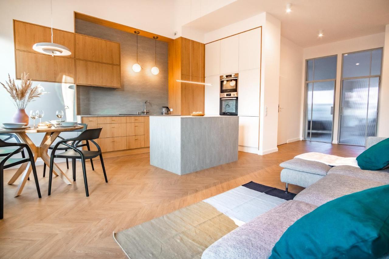 Kossak 5 Apartment